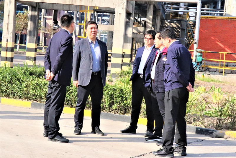 内蒙古巴彦淖尔市委副书记李中增一行三人调研谈球吧官方网站、龙门煤化工公司